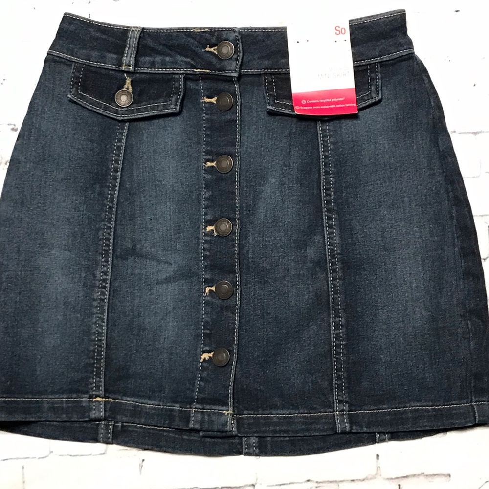 Juniors jean Denim skirt mid rise mini skirt blue button up 25” waist SO